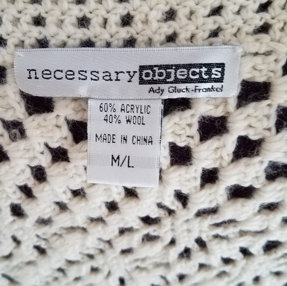 🎆Necessary Objects Cocoon Shrug - Picture 4 of 4